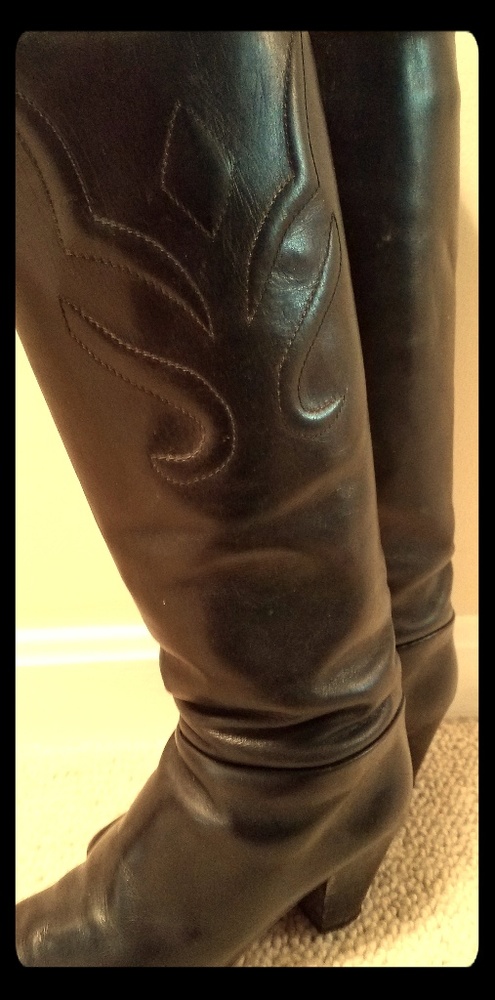Hana Mackler boots